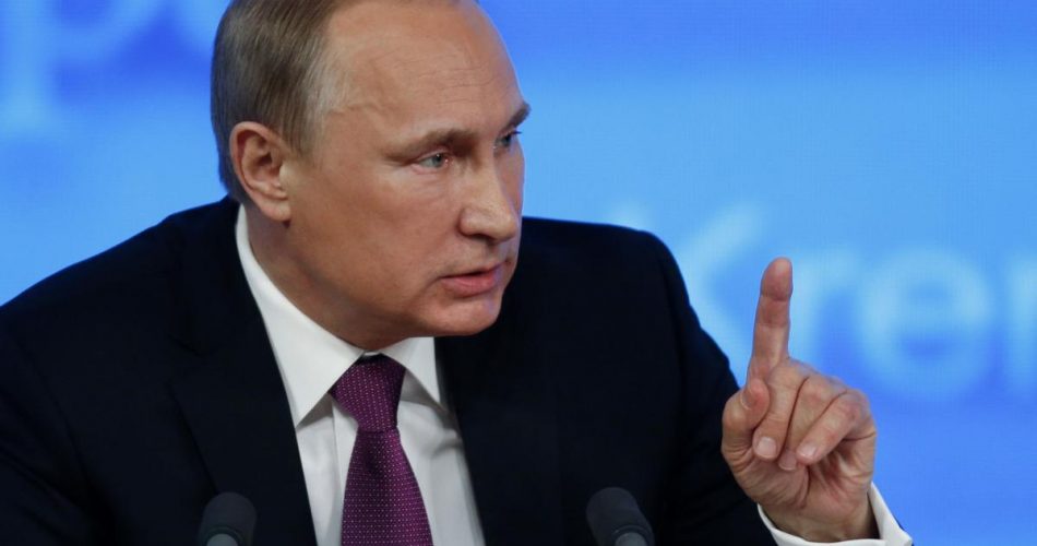 “Це досить дивне рішення, але воно відбулося”: Путін назвав частину України «споконвічно російською територією»