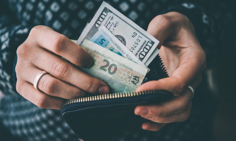 “Долар по 20 гривень”: Курс валют продовжує дивувати