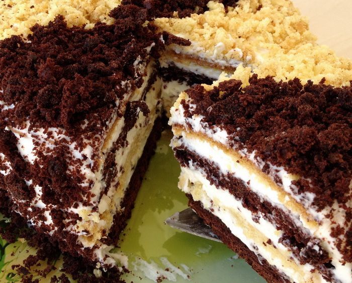 Медовий торт «Домашній» — десерт, який припаде до душі кожному!