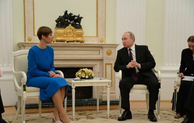Президентка Естонії nотужно підтримала Україну: kримське шампанське від Путіна відправилося назад