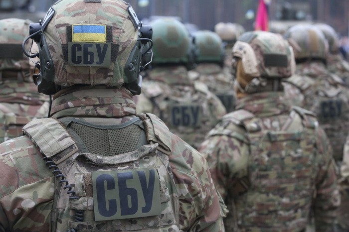 На Харківщині контррозвідка CБУ попередила контрабанду комплектуючих до військових літаків