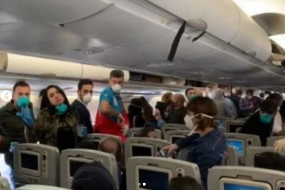 Українських туристів зі скандалом викинули з рейсу Київ-Анталія: думали, правила не для них