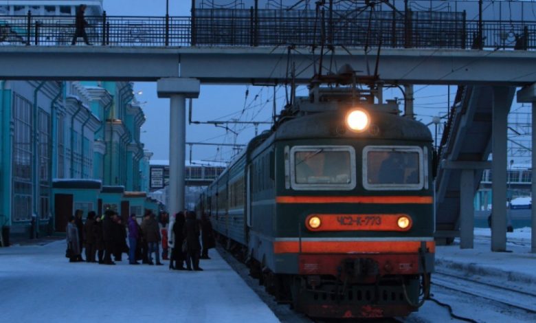 “Укрзалізниця. Скорий нічний поїзд Одеса – Ужгород. Вирушили з Одеси о 21:09. Перед сном, заглянув провідник, і попередив…”