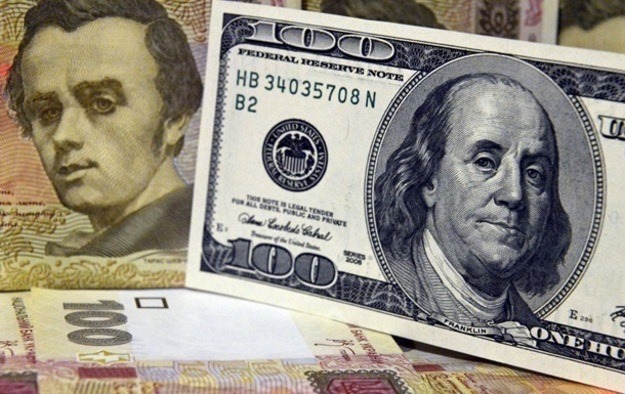 Долар різко подешевшає! Нацбанк встановив офіційний курс валют на 11 січня!