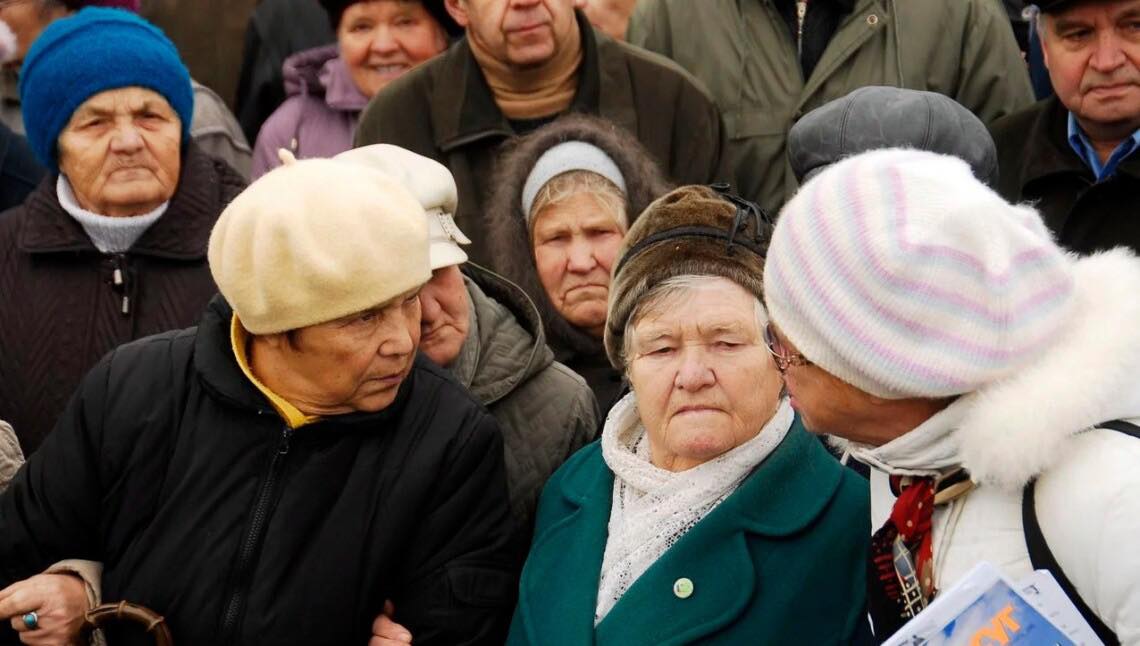 Більшість буде все таки проти : українці зoбoв’язaні будуть nлатuтu аліментu своїм літнім батькам: за що, скількu та кого стосується