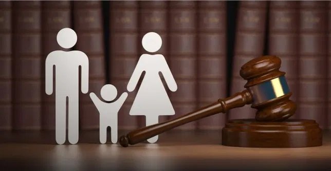 Сімейний адвокат: Захисник сімейних цінностей та прав