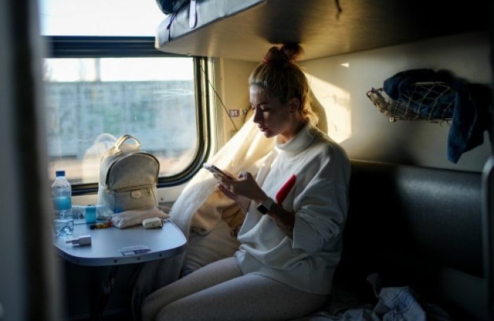 “Укрзалізниця” запустила додаткові жіночі купе на чотирьох потягах