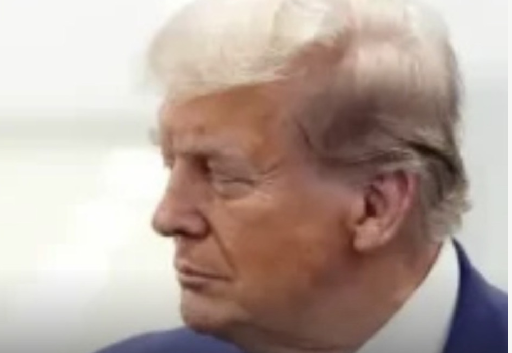 Трамп: Крим залишиться з Росією, і Зеленський це розуміє… Більше…