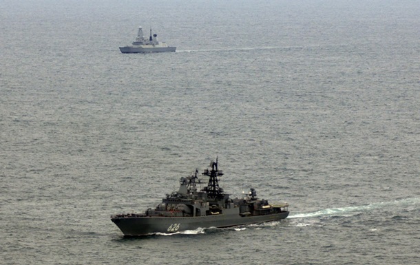Британія перехопила російський військовий корабель у своїх водах