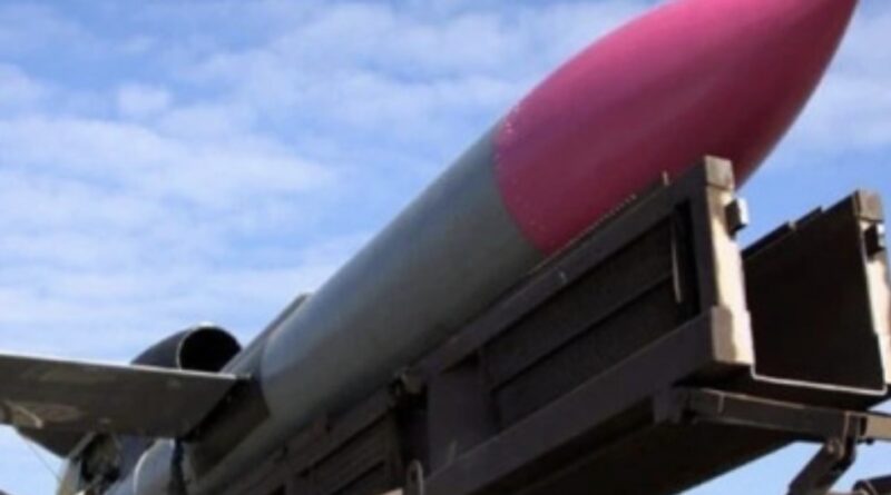 Лякає не лише ворогів, а й деяких партнерів: експерт про ракету “Фламінго”