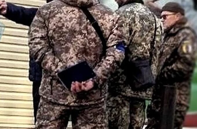 У Кривому Розі дитину мобілізованого відправили до дитбудинку — ЗМІ