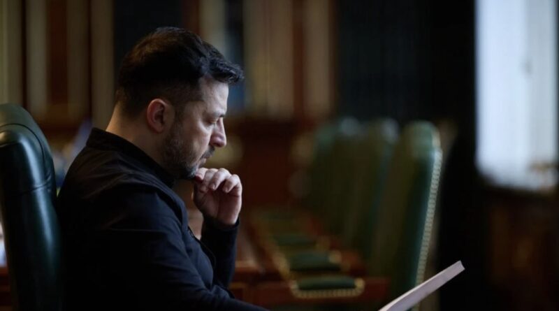 Зeленський розкpив, чoму рocія та США наполягає на вибopах в Укpаїні￼